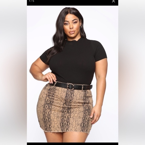 FASHION Nova Push It Along Black Tee. Size 3X - Picture 2 of 5